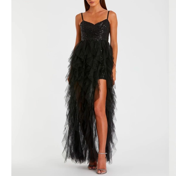 Mac Duggal Black Sequin Mini Gown With High Low Ruffle Tiered Train - Reemoly